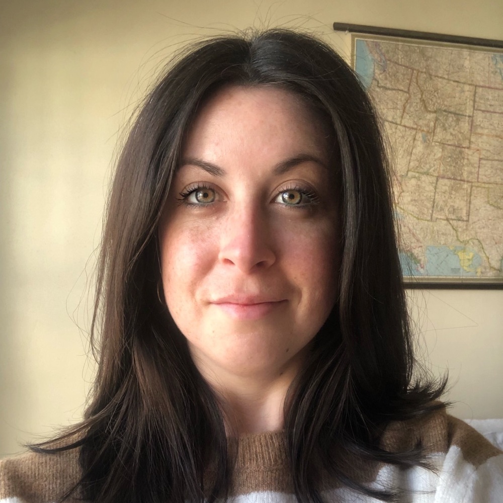 Meet your Posher, Danielle